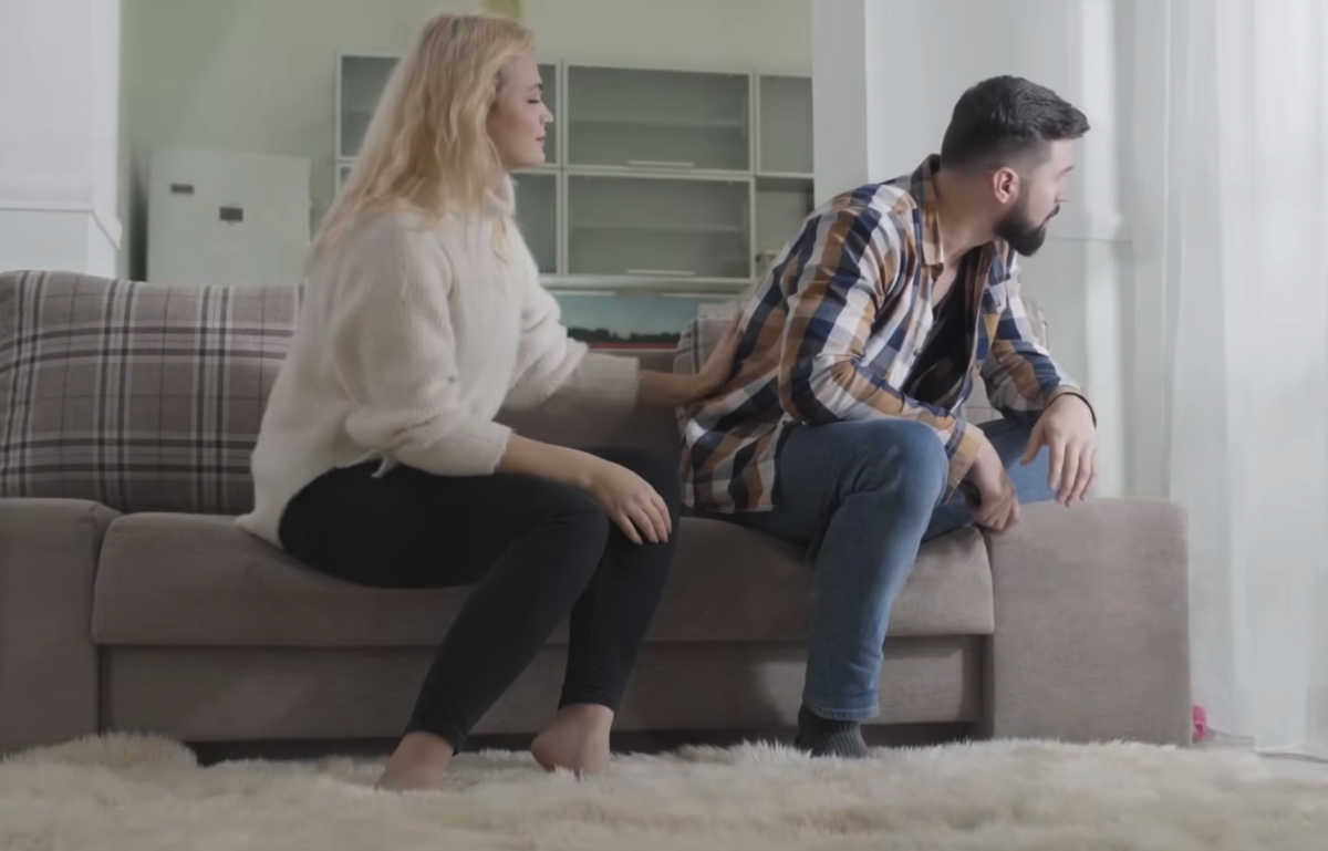 Что происходит с избегающим партнером после разрыва: 4 фазы и 3 сценария