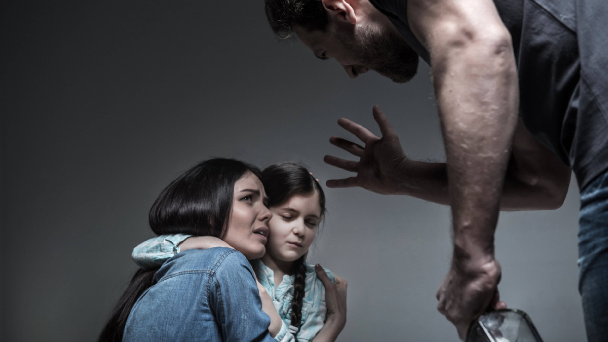 Псевдодоминантность в отношениях: как не потерять себя в стремлении к контролю?