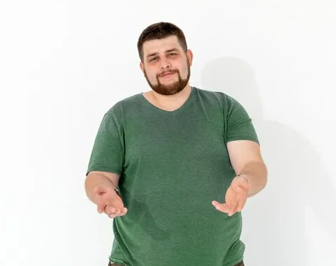 Разделение расходов или пышная иллюзия: Как Леонид использовал пополамный подход в отношениях