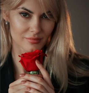 Когда цветы становятся расчетом: свидание, полное заблуждений